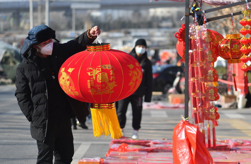 山东青岛：年货大集迎新年