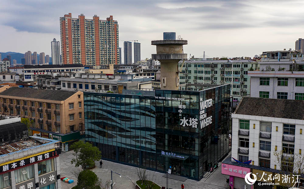 浙江龙港：老水厂变身城市书房