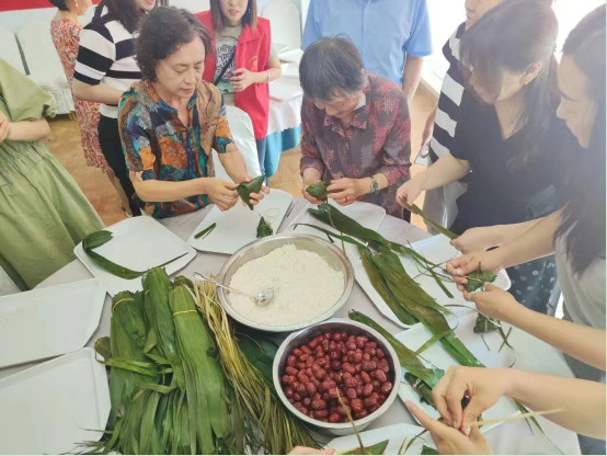 太原唐槐街道筹备组梧桐社区：品味端午 传承文明